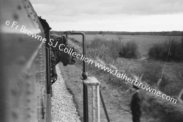 RAILWAY PERSONALITIES DRIVER DUNN & FIREMAN P.LOONEY ON FOOTSIDE OF 802